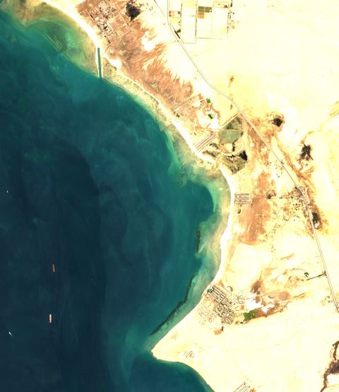 Sentinel-2 crop of Suez southern anchorage at 29.87°N 32.62°E, captured 19 Oct 2026